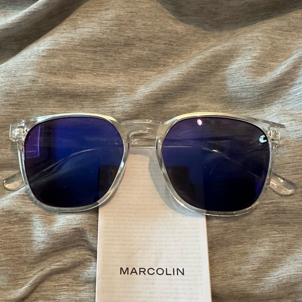 Kenneth Cole Reaction Marcolin Unisex Sunglasses Translucent Blue Lens KC1414